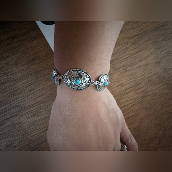 Silver and Turquoise Bracelet - Picture 2 of 4